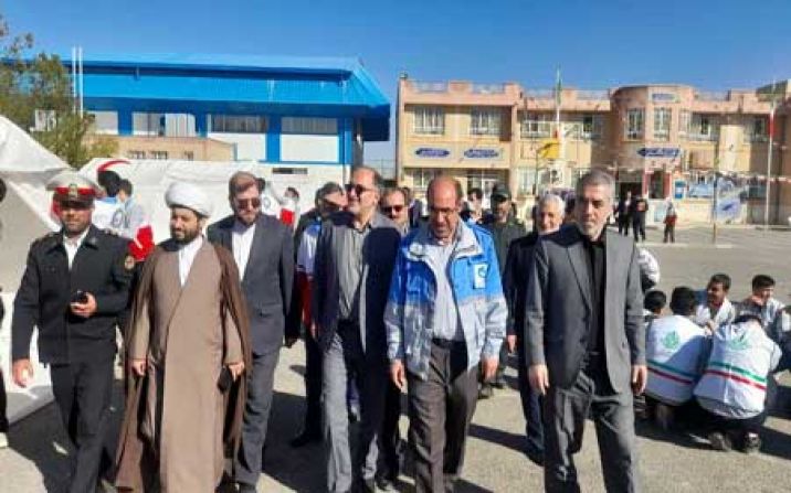 مانور سراسري زلزله و ايمني امروز در تمام مدارس استان قم برگزار شد مانور سراسري زلزله و ايمني امروز در تمام مدارس استان قم برگزار شد